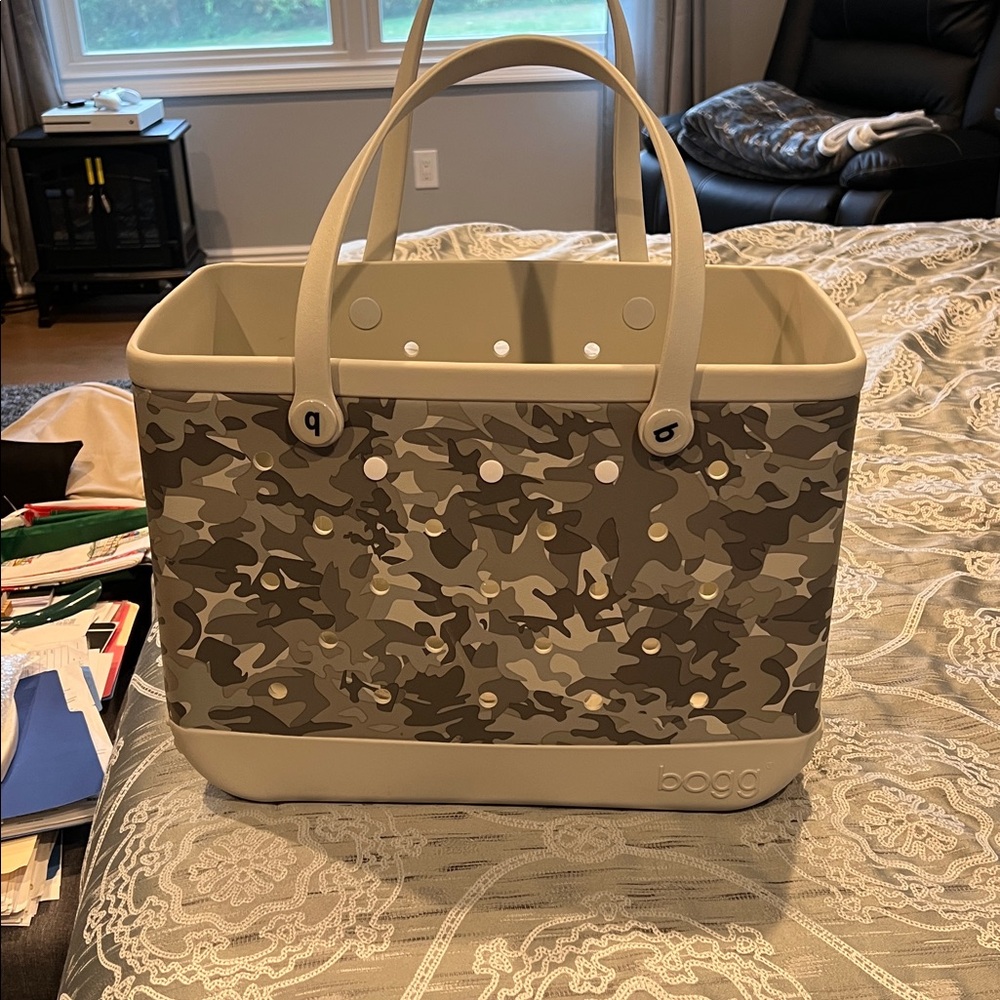 BOGG BAG Camouflage Tote in Gray and Tan